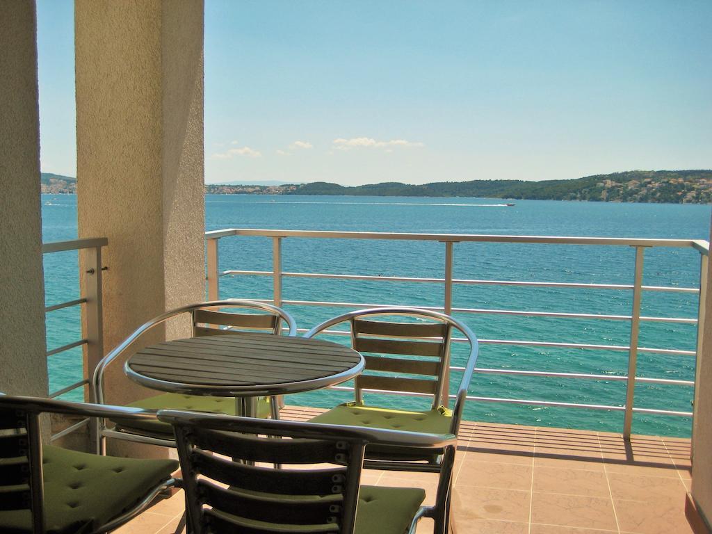 Apartments Marer Trogir Pokoj fotografie
